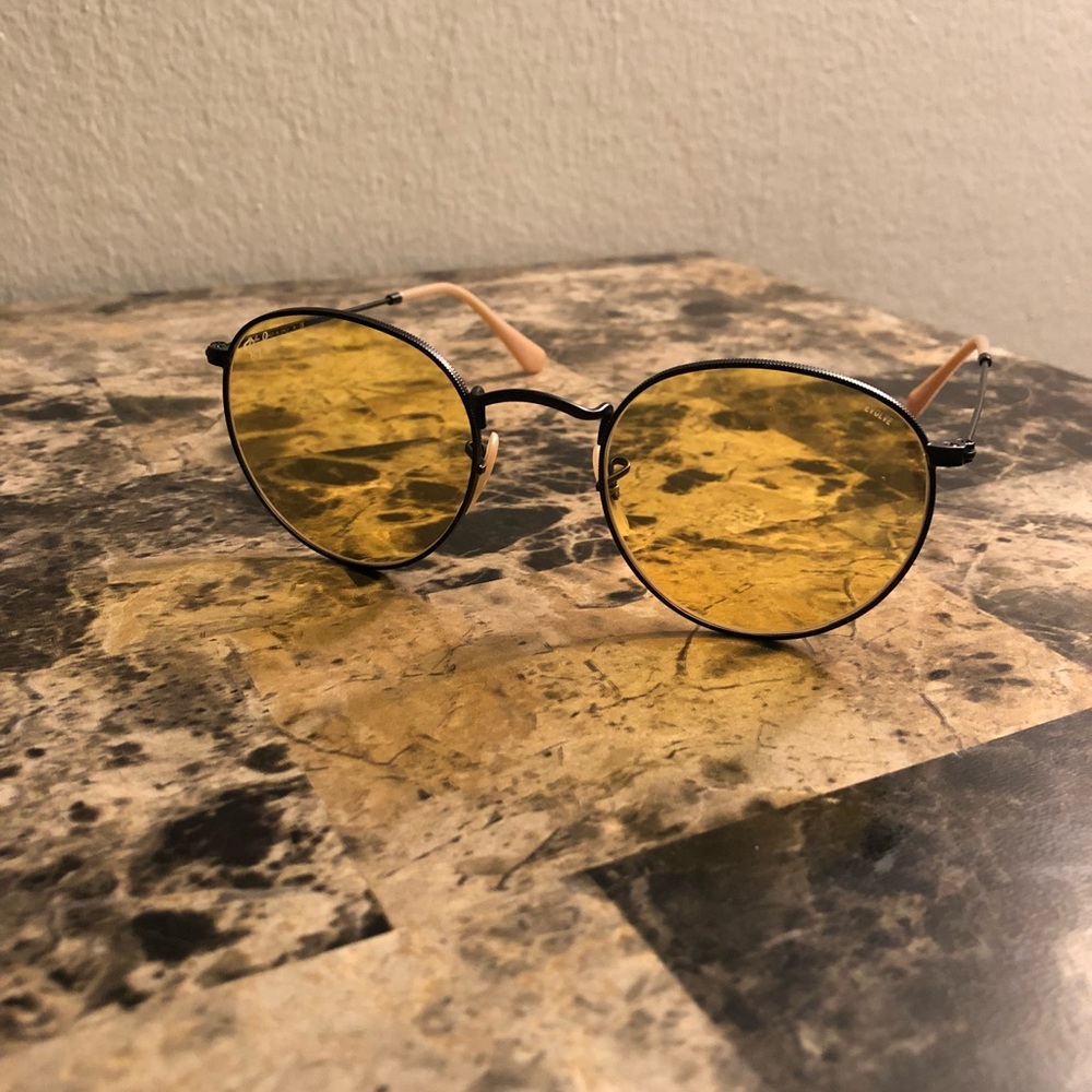 Ray-Ban 3447 90664A Black / Yellow Sunglasses